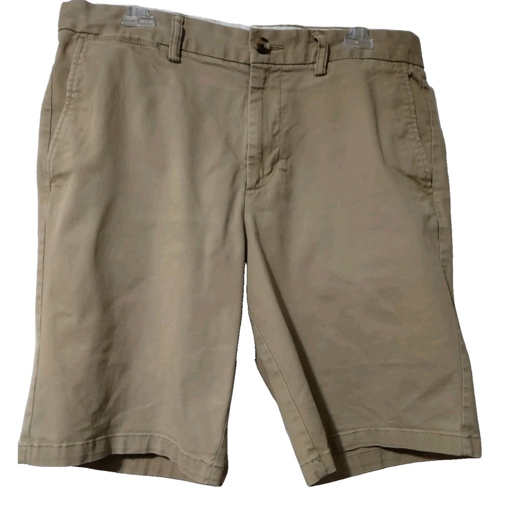 Old Navy Shorts Medium 34 Men's Ultimate Slim 5 Pocket 10 Inch Inseam Flex Core.